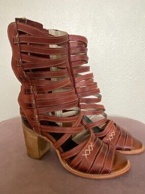 Freebird Makayla Rust Strappy Gladiator Heel - Size 8 (Runs Slightly Large)